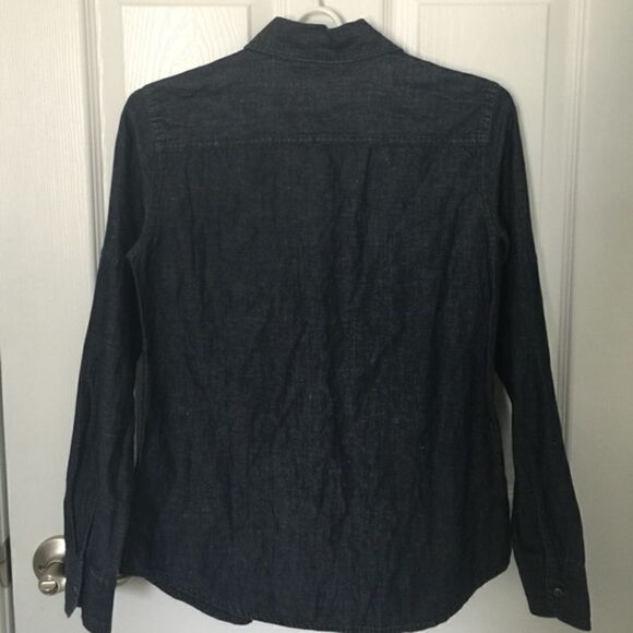 Banana Republic Denim Button Up. - Picture 3 of 4